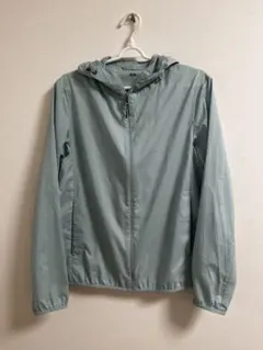 ポケッタブルパーカー　ミント色　M