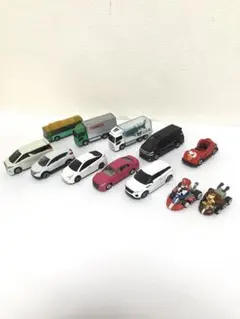トミカ　まとめ売り　10台＋マリオ　ドンキー