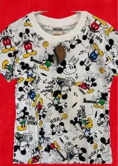 【新品タグ付き】ディズニー ミッキー　総柄 Tシャツ キッズ130〜140相当のサムネイル