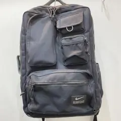 sh2768 Nike ナイキ　ブラック リュック 中型　バックパック