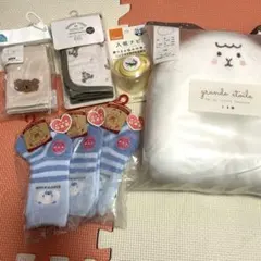 【新品】ベビーまくら　おしゃぶり　抱っこ紐カバー7点セット