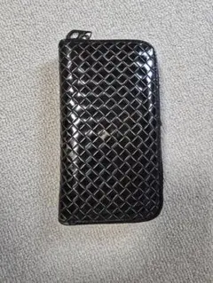 最終価格】美品 HTC Euro 10000 Studs Long Wallet - メルカリ