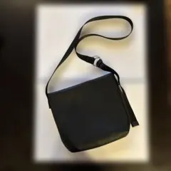 REGISTA ショルダーバッグ ブラックのサムネイル