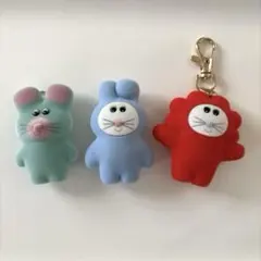 むにゅ　ミニチュアマスコット　3点セット　ガチャ　マルカン付き2体