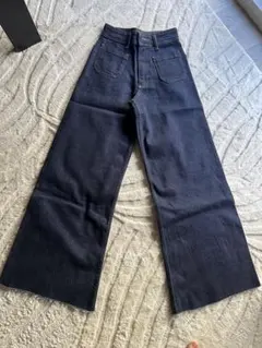 【未使用】ZARA デニムパンツ カットオフのサムネイル