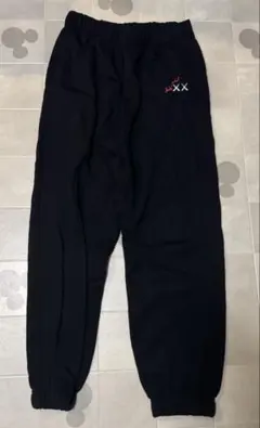 ユニクロ　カウズ　UNIQLO KAWS スウェットパンツ　黒　Sサイズ