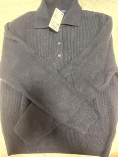 UNIQLO スフレヤーンポロセーター160のサムネイル