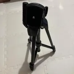 ビデオカメラ三脚のサムネイル