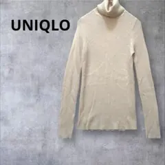 【ユニクロ】 タートルネックニット セーター　ウール100% ホワイト M