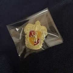 匿名発送 ハリーポッター ブローチ　グリフィンドール