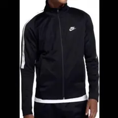 【Nike】ブラック ジップアップジャケット