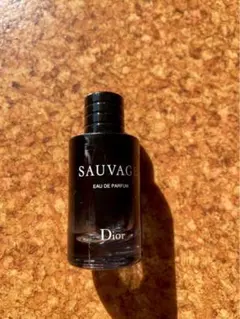 み*く様 Dior Sauvage Eau de Parfum 10ml
