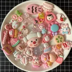 デコパーツ　まとめ売り　ピンク　30個以上