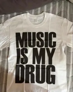 MUSIC IS MY DRUG グラフィックTシャツ SWAG 短丈