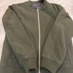 オリーブグリーン MA-1ジャケット