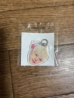 treasure 顔アクキー ジョンファン 喜 カプセルトイ