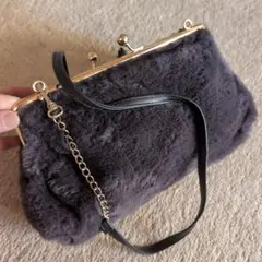 ダークグレーファーがま口ショルダーバッグ☆