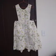 花柄エプロン