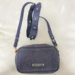 ショルダーバッグ