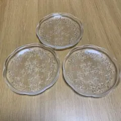 桜の花模様のガラス皿 3枚セット