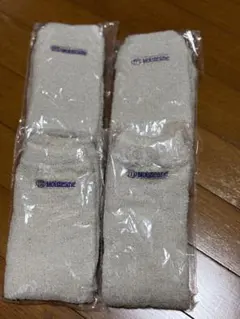 【新品未使用】モイスティーヌ　レッグウォーマー　4足セット