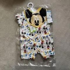 ミッキーマウスロンパース　半袖　スタイ付き