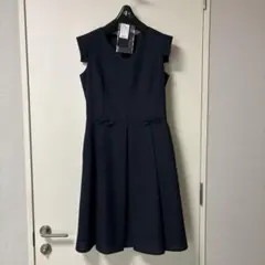 ネイビー ノースリーブ Aライン ワンピースのサムネイル