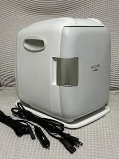 2電源式コンパクト電子保冷保温ボックス D-CUBE HR-DB06 - メルカリ