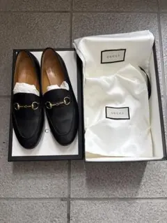週末限定価格‼️【美品】GIVENCHY TERRA LOAFERSサイズ40 - メルカリ