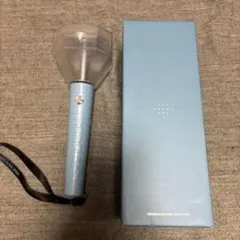 TREASURE OFFICIAL LIGHT STICK 青