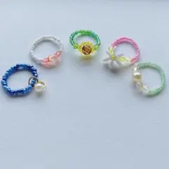 子供用フリーサイズ指輪8-10号♡リング5個セット＊ビーズ　サマーカラー花
