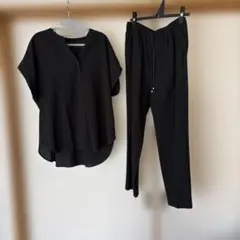新品未使用✨️Theory ワイドスリーブ Vネック ブラウス 洗える 黒