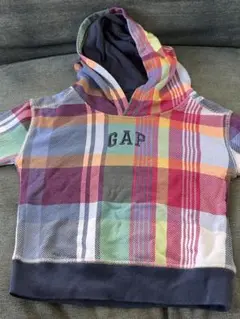 GAP マルチカラー フード付きパーカー　100センチ