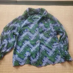 昭和レトロ　幾何学模様の長袖シャツ