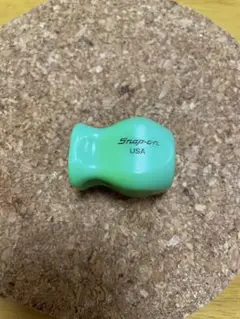 Item thumbnail for item ff902623-c7a3-460d-952b-724437f6e150