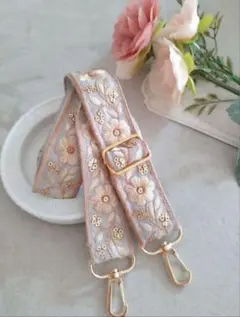 インド刺繍リボン　スマホショルダー　ショルダーストラップ　くすみサックスグレー
