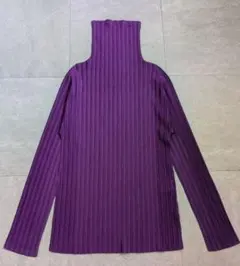 プリーツプリーズ Tシャツ