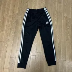adidas ブラックジャージパンツ ホワイトストライプ