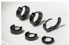 ぽ*パ様 Binich ブラック フープピアス 片耳用