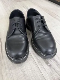 Dr. Martens 3ホール ブラック レザーシューズ