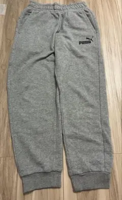 PUMAスウェットパンツ
