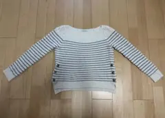 earth music&ecology ボタン付きニットセーター