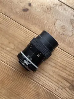 Nikon Micro-Nikkor 105mm F2.8 単焦点レンズ