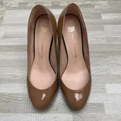 【GALLARDA GALANTE】パンプス キャメル　23cmのサムネイル