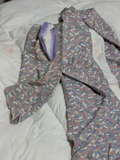 Item thumbnail for item 8670ae1c-3b3b-4a37-8853-8a2f3c6c9440