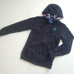 アディダスオリジナルス　ジップアップ　パーカー