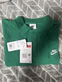 NIKEグリーンポロシャツ