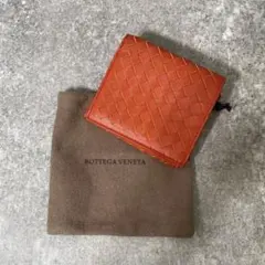 良品　ボッテガヴェネタ　折り財布　イントレチャート　レザー　オレンジのサムネイル