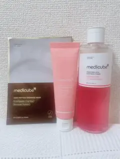 【パック付き】メディキューブ PDRNピンクトナー＆モイスチャークリーム