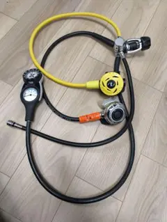 美品】Bism Spiral Flow EXレギュレーターセットアクアラング - メルカリ